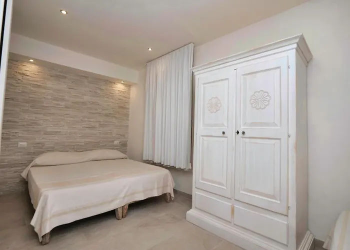 Iside Affittacamere 3*